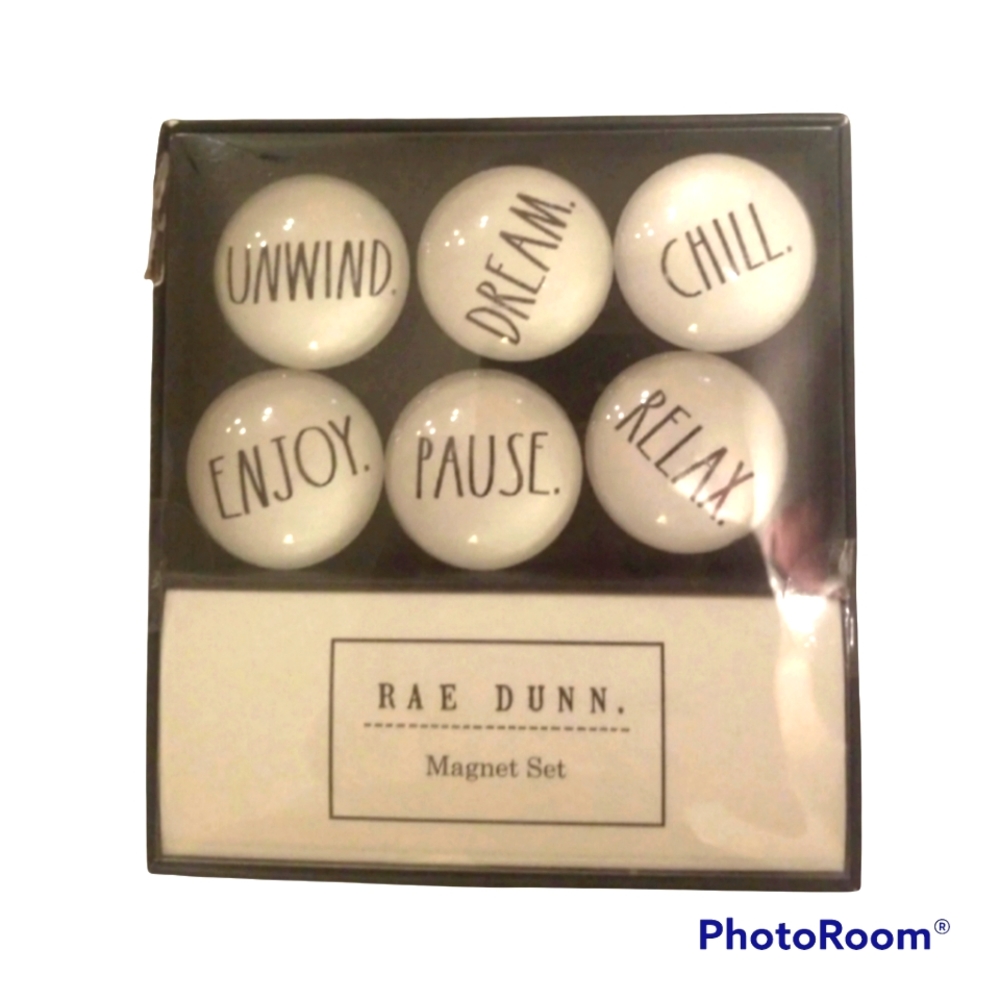 Rae Dunn magnet set